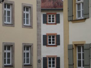 Przeprowadzka: jak spakować drobne przedmioty? Przeprowadzki Mysłowice